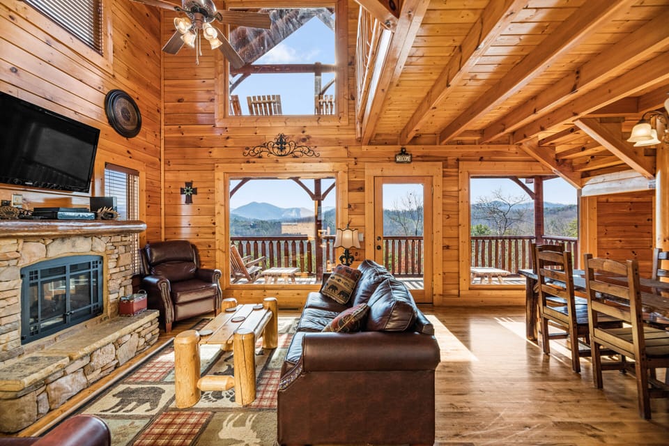 Living Room with the mountain views
