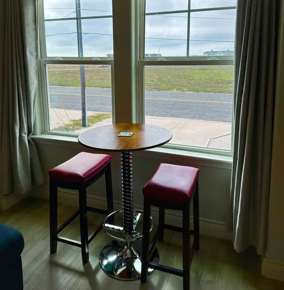 View of beach from Gameroom.