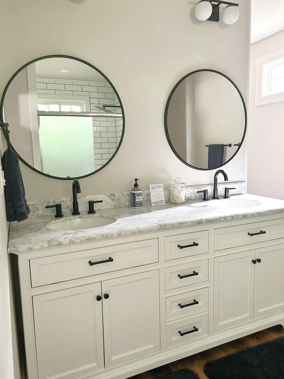 Double sink vanity located in Main bedroom