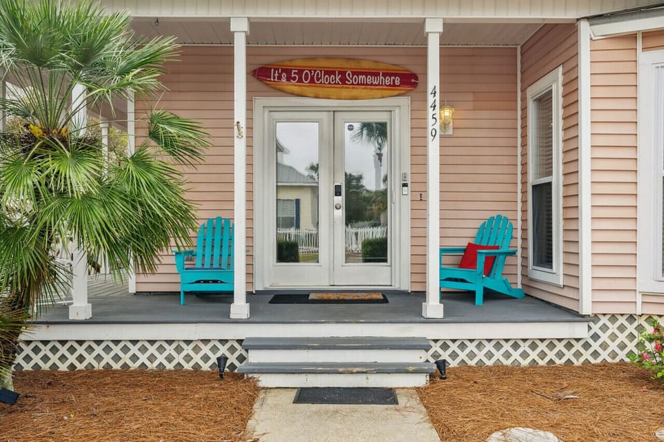 It's always 5 O'clock at Opal Beach House!