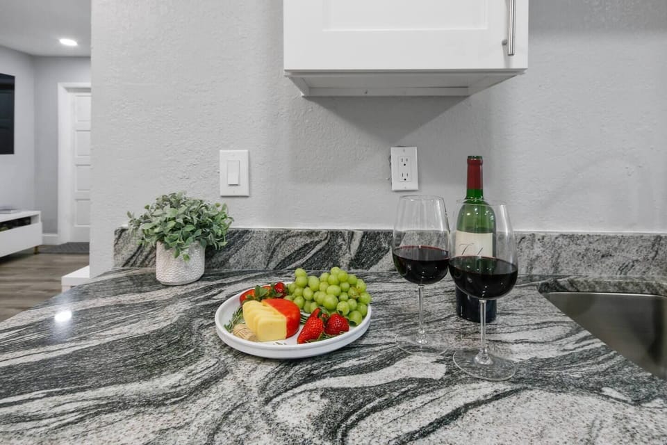 Who wouldn't like a great ambiance and serene place like this?