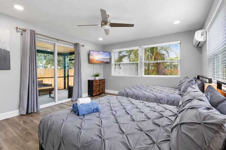 Bringing your kids on this trip? This room would be amazing for them to have! This bedroom has a queen sized bed, full length mirror closet, drawers, and smart TV! Inquire now!