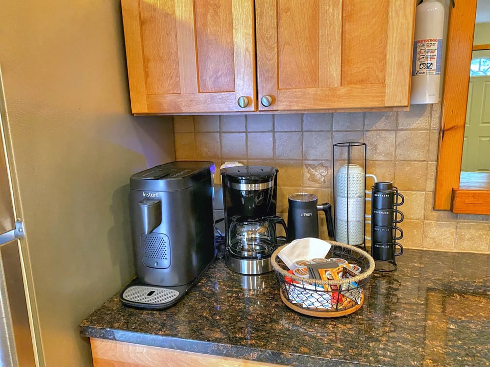 Drip, Keurig, Nespresso coffee maker, milk frother 