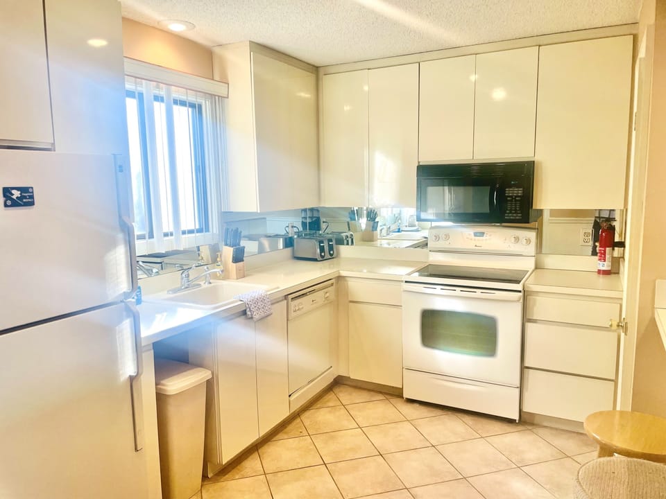 Spacious kitchen