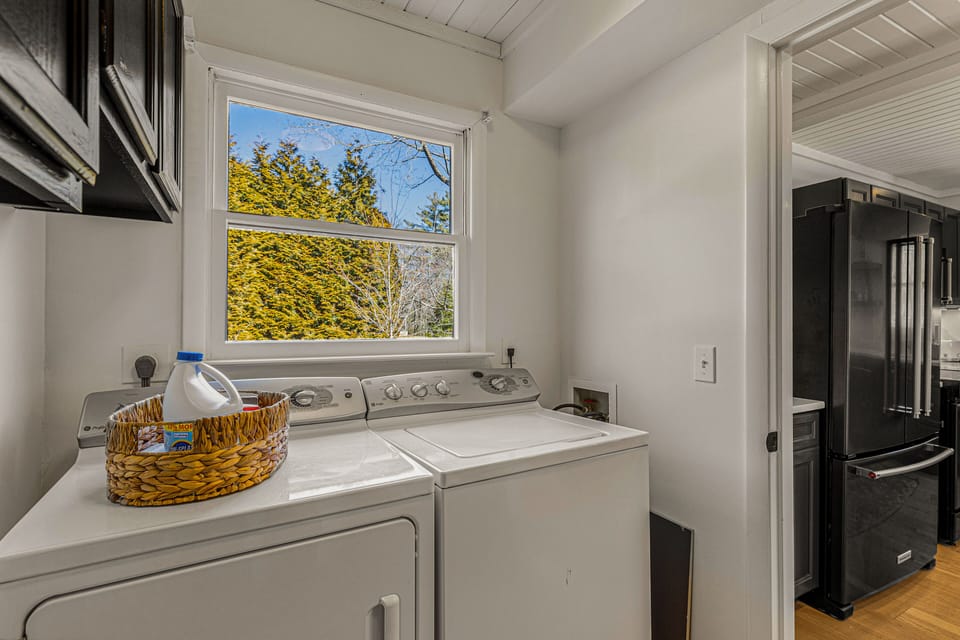 Laundry Room off Kitchen