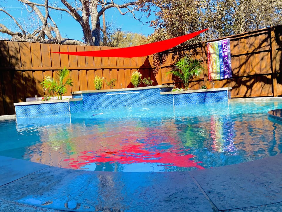 Pool.