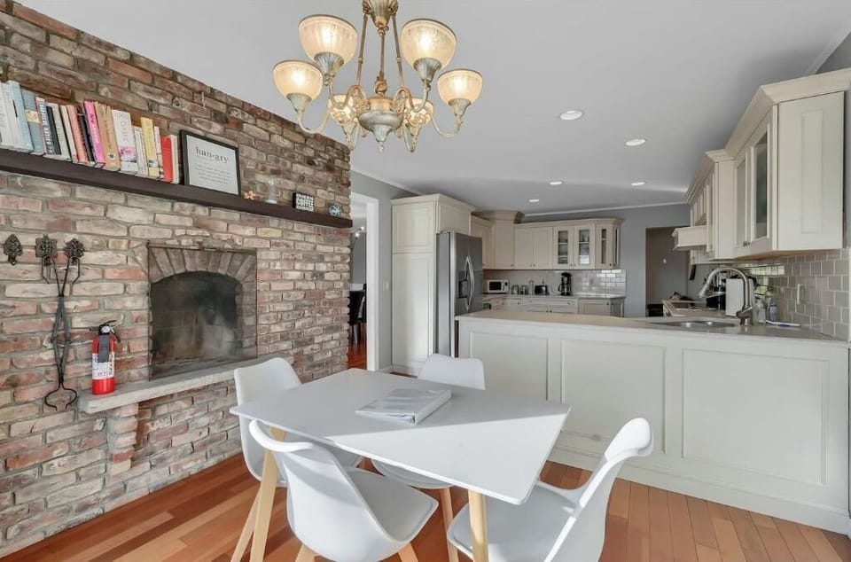 kitchen w/woodburning fireplace