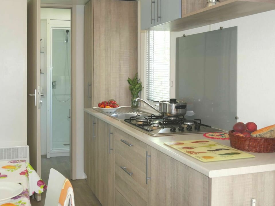 Cabinetry, Countertop, Furniture, Property, Building, Sink, Kitchen, Wood, Interior Design, Tap