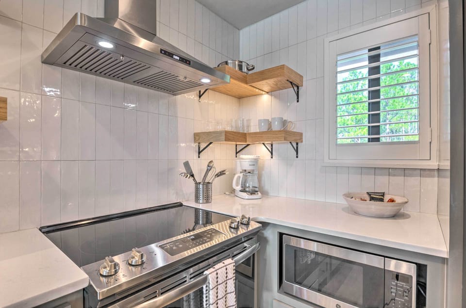 Kitchen | Fully Equipped | Cooking Basics