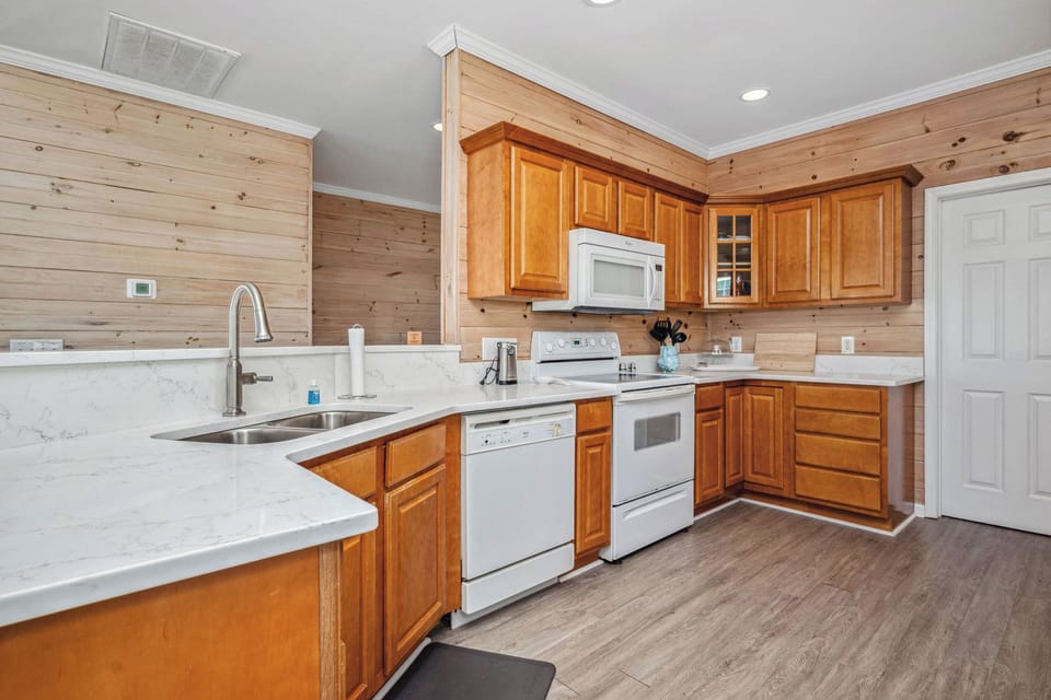 Kitchen - 2nd Level East