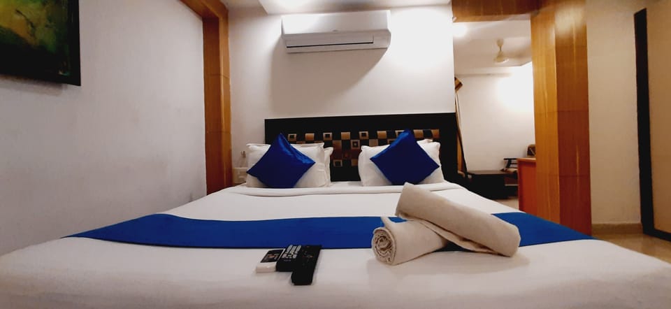 Premium King Room