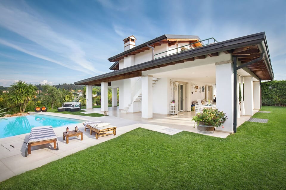 e405be53-93dd-4fa9-8f40-47f192d3d95b