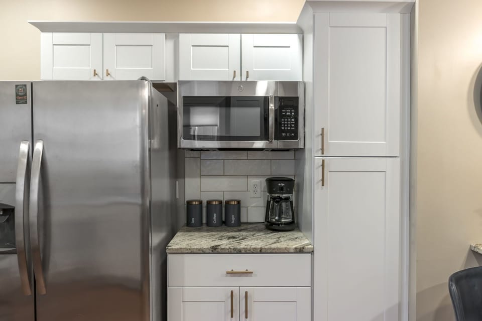 Enjoy a complimentary nice cup of coffee or tea in the morning.