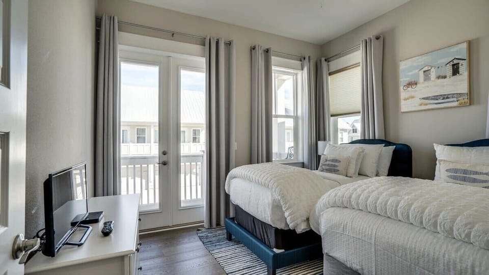 Bunk Room 