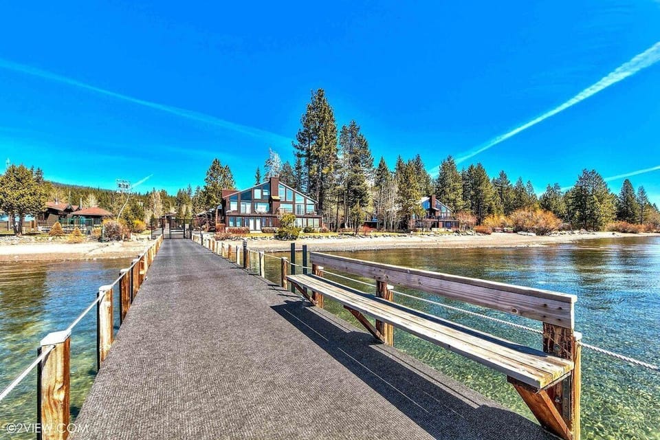 HOA Private Pier