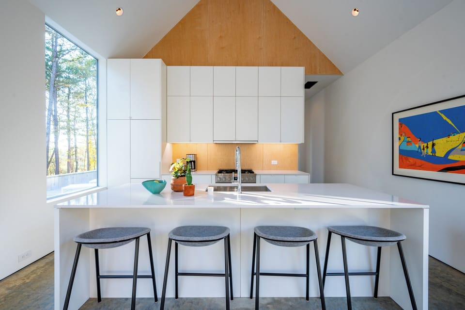 Kitchen: Bright, modern space with stunning views—perfect for culinary adventures!