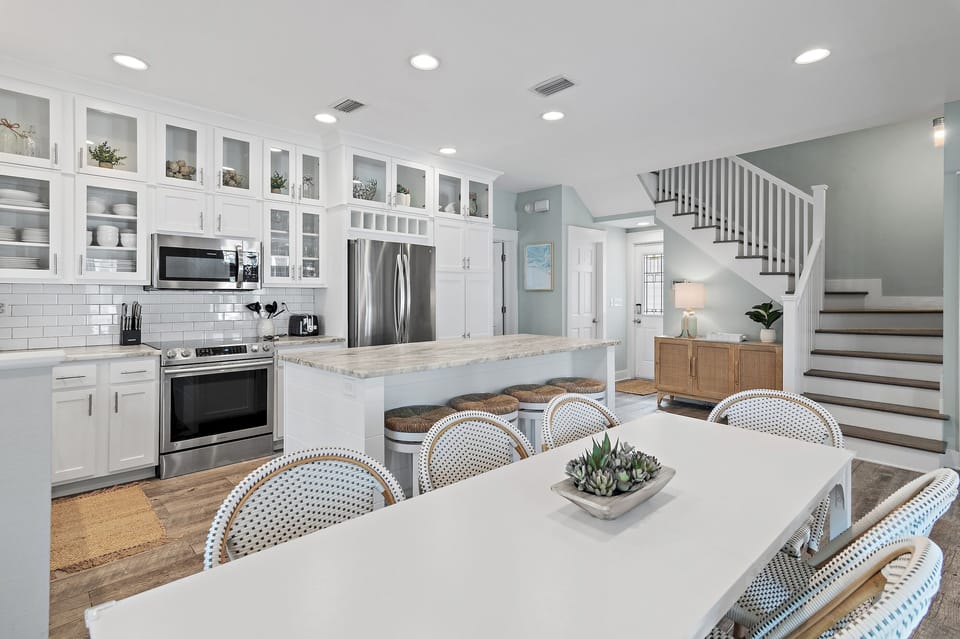 Wave N Sea - Water's Edge at Seacrest Beach - First Floor - Dining and Kitchen Area