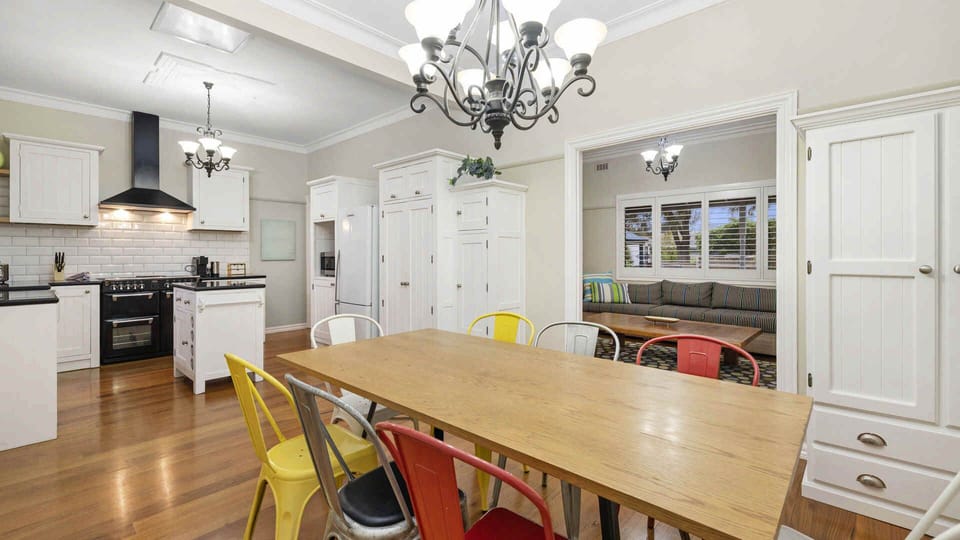 Kitchen / Dining