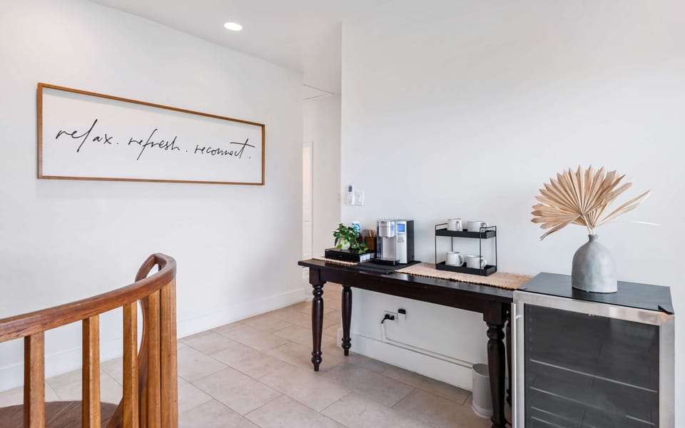Upstairs Foyer 