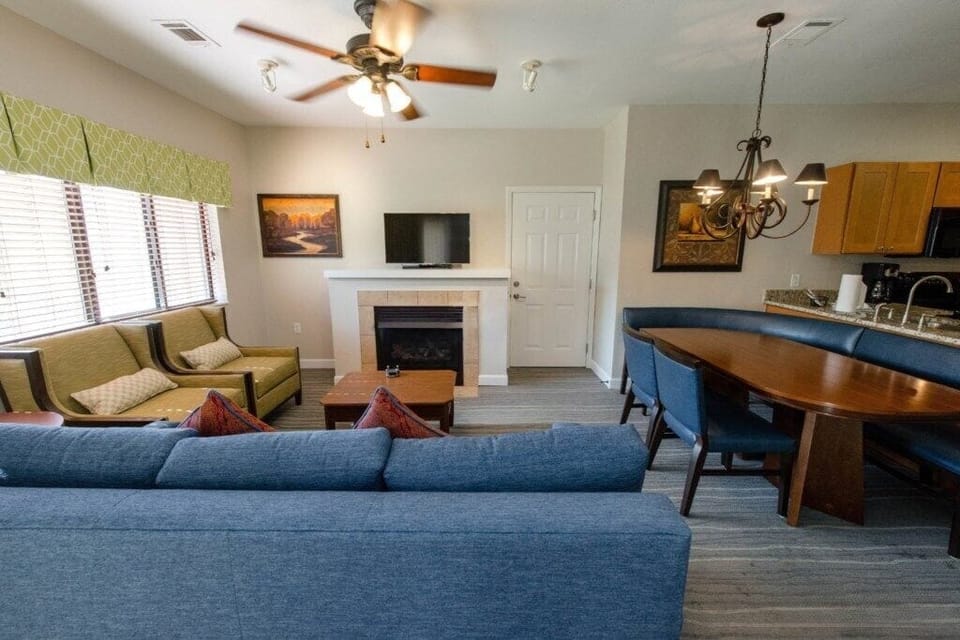 Bluegreen Vacations MountainLoft_7.jpg