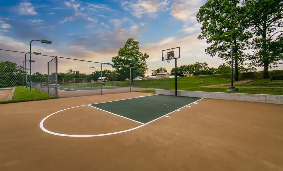 Sport court