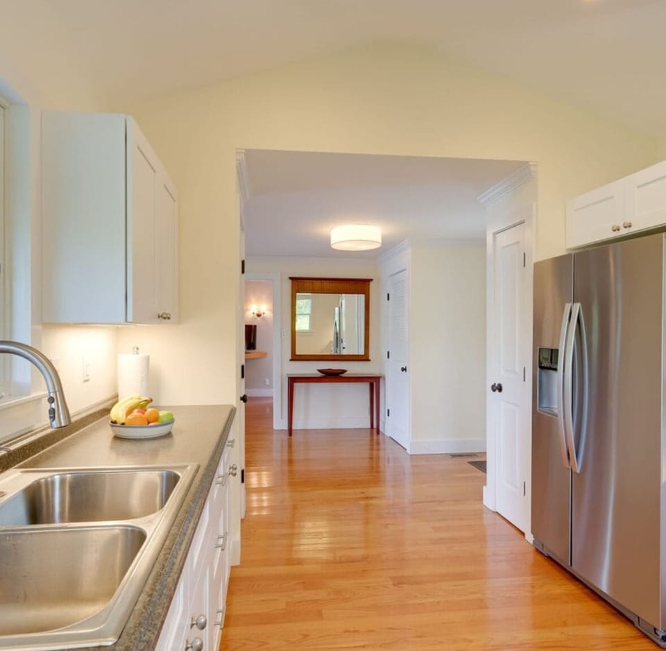 Kitchen | Upgraded Stainless Steel Appliances