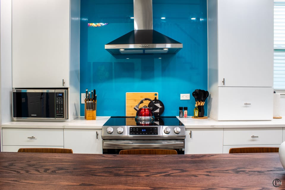 Fully equipped contemporary kitchen. 