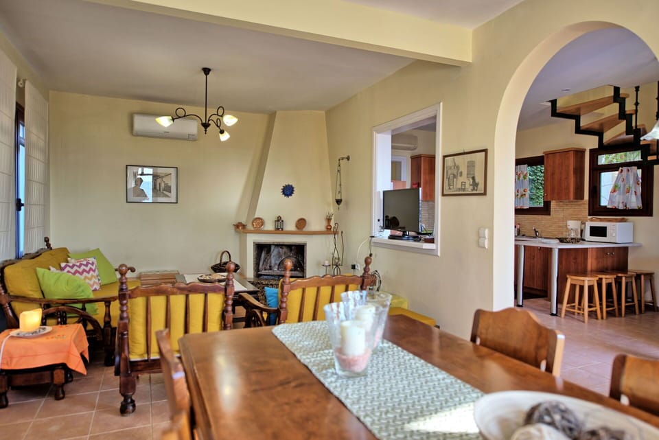 Dining Room, Living Room