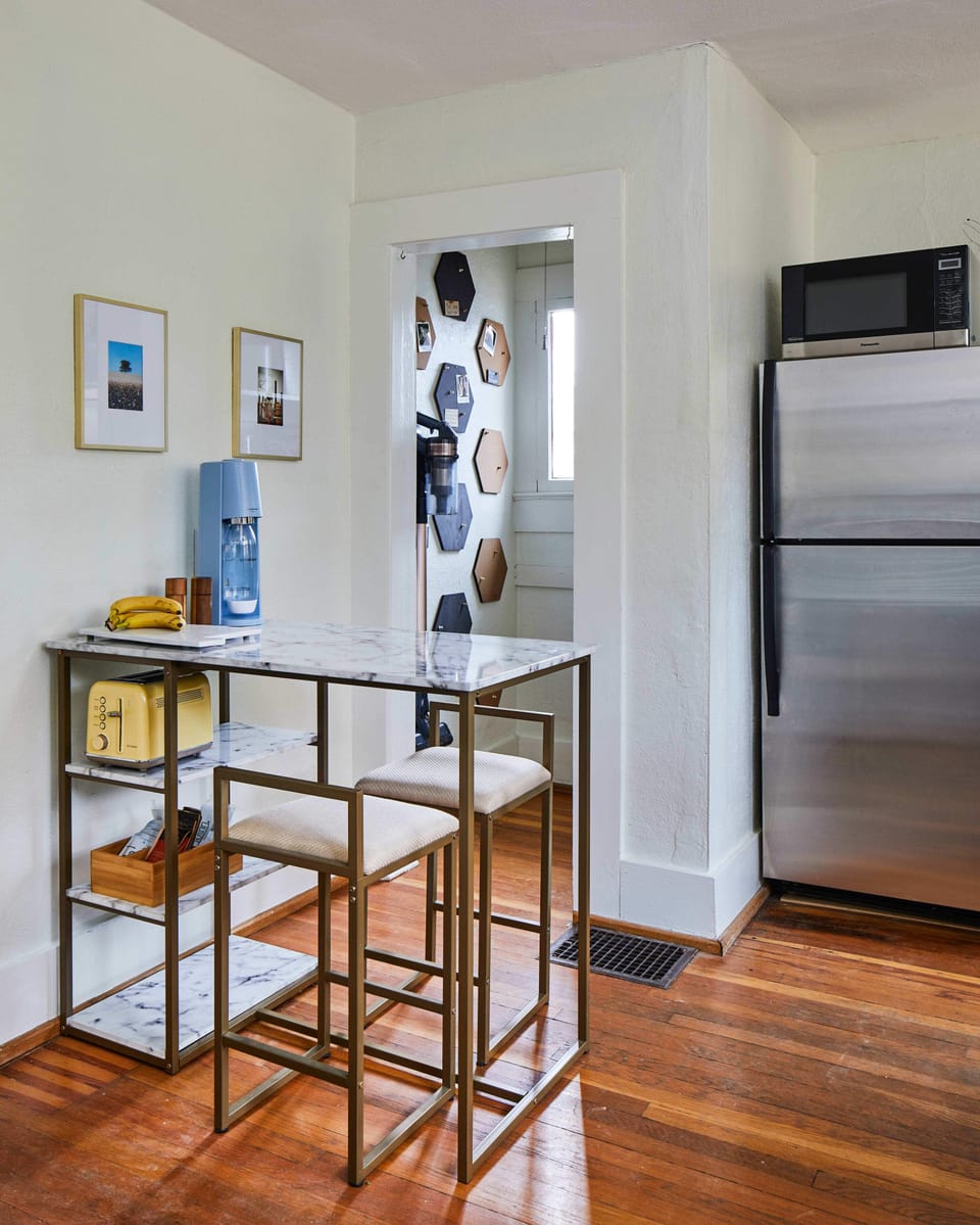 A separate breakfast nook is a perfect place for a morning cup of coffee. We provide locally-roasted beans, a selection of teas, assorted snacks, and a soda stream.