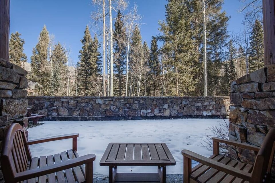 Green space overlooking Prospect Creek 