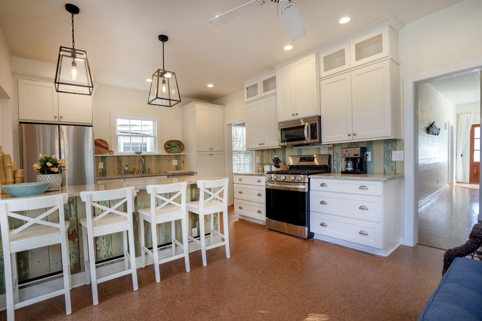 LARGE and bright kitchen with brand new SS apppliances and granite countertops