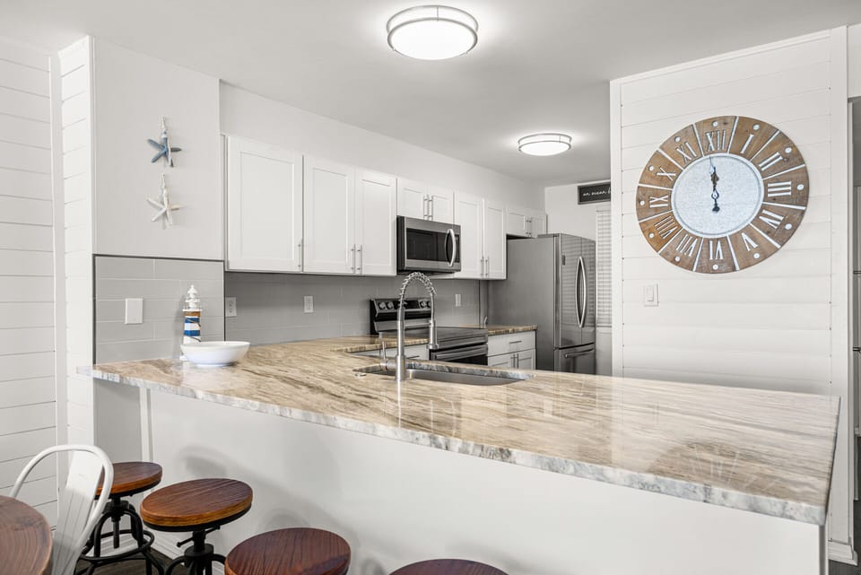 Gulfside 505 Kitchen