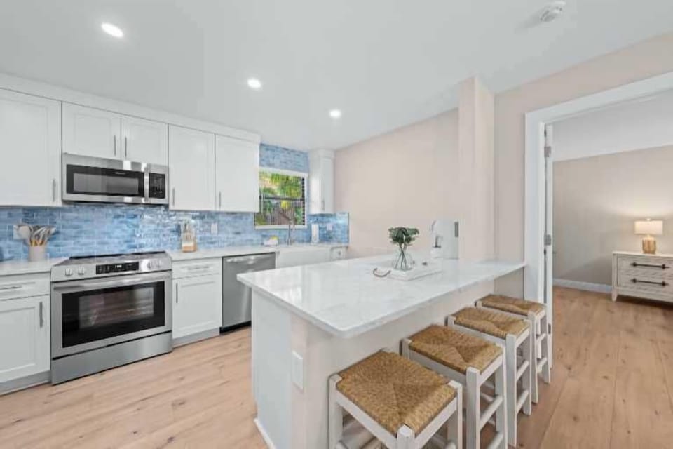 Kitchen 3