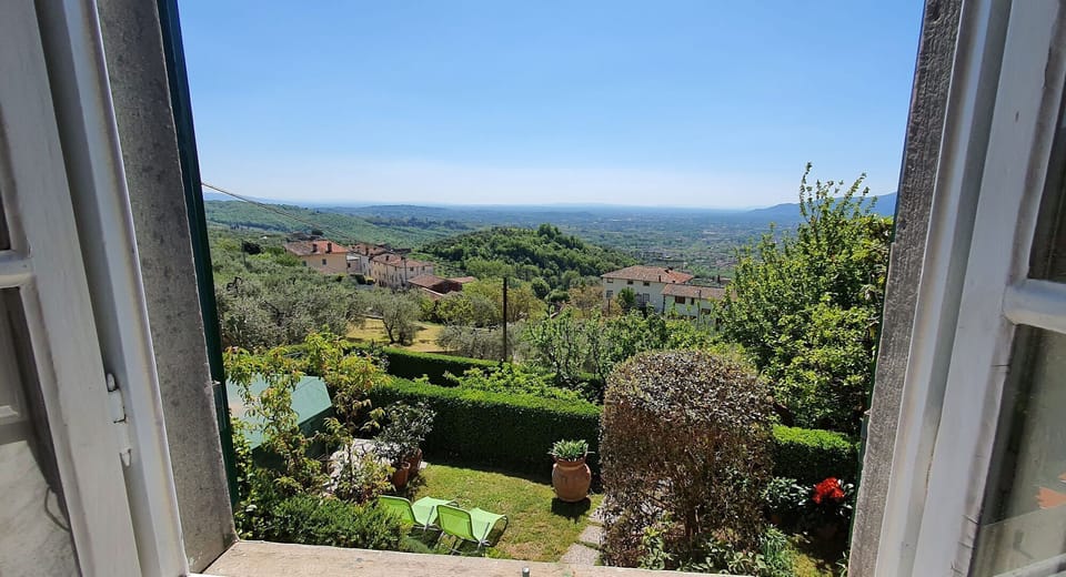 Sky, Plant, Property, Building, Vegetation, Land Lot, Tree, Landscape, Residential Area, Real Estate