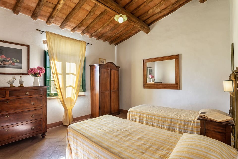 agriturismo-la-papessa-chianti-san-donato-farmhouse-oleandro-bedroom