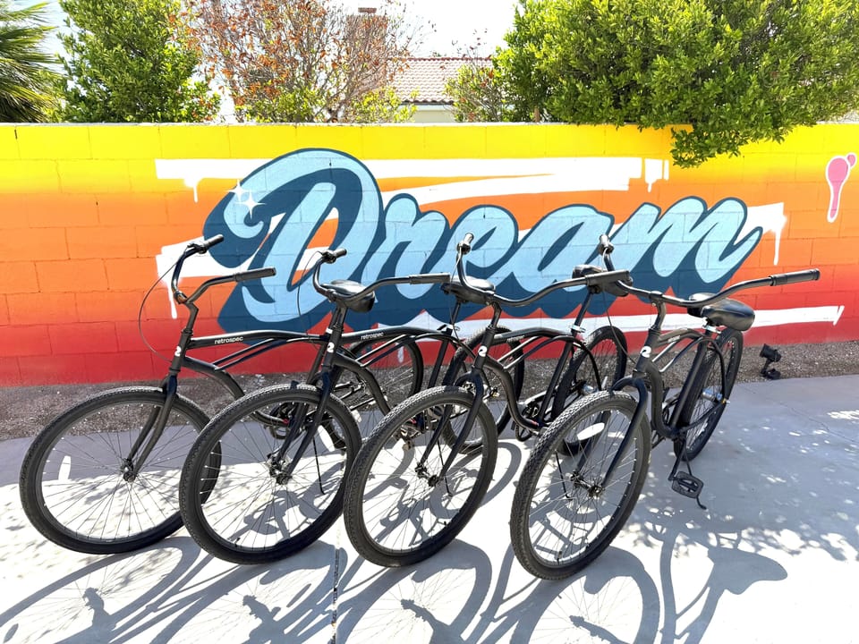 bikes / bicycles to enjoy a ride downtown