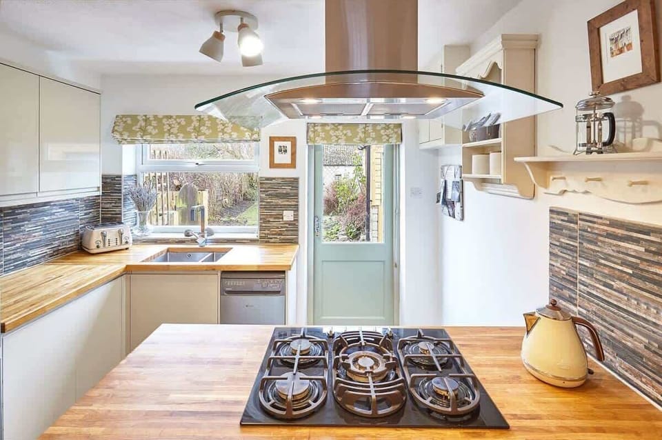 Green Willow, Masham - Host & Stay