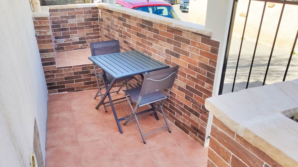 The private terrace