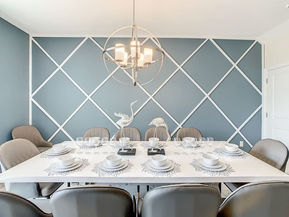 Modern Dining Room