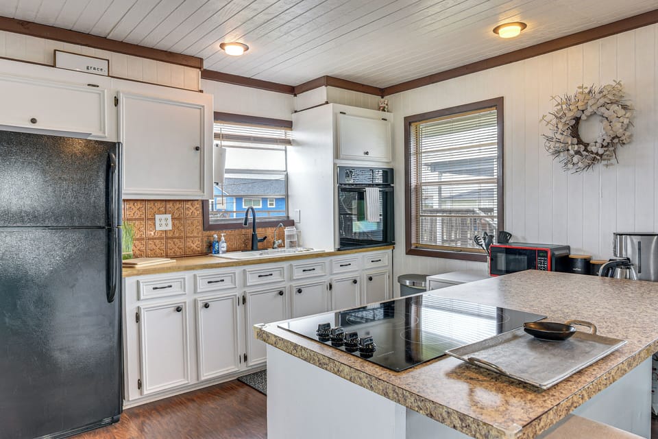 Kitchen | 1st Floor