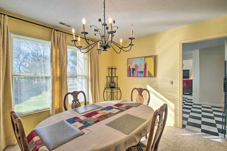 Dining Room | 1st Floor