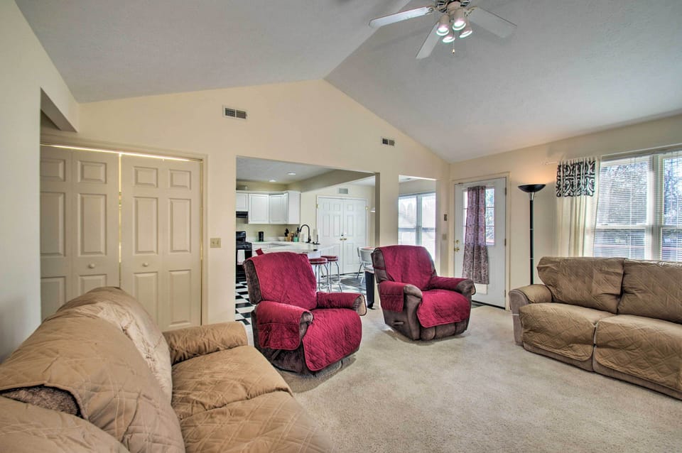 Living Room | Smart TV