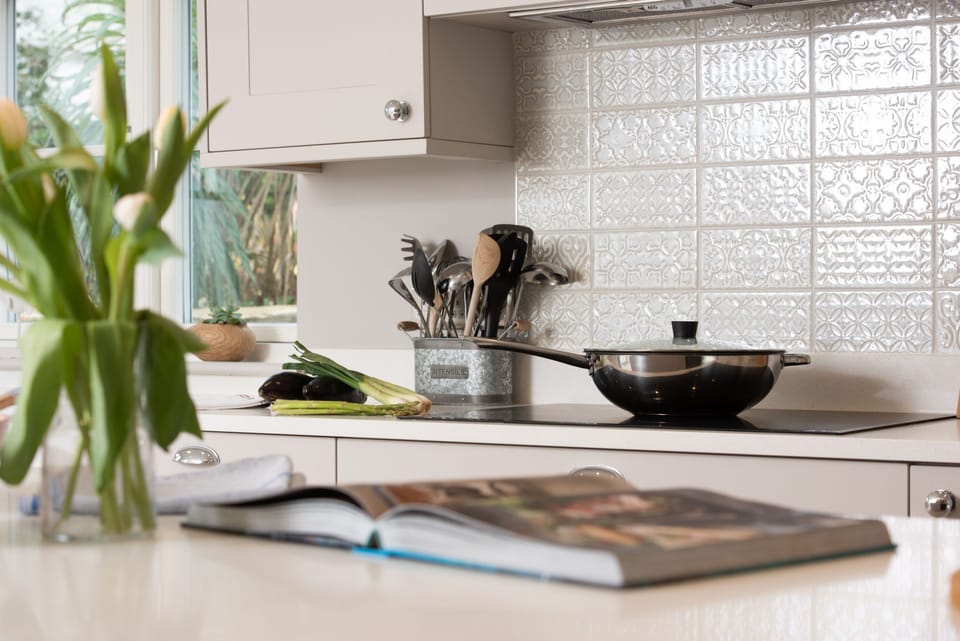 Beach Cottage, St Agnes. Ground floor: Kitchen, cook up a feast for family and friends