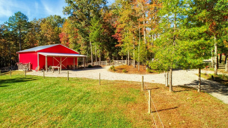 The Horse Barn