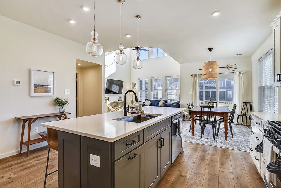 Main Level,Kitchen,