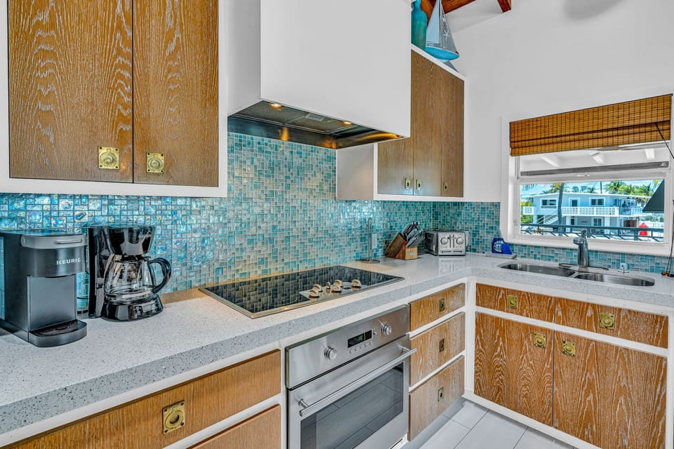 Quality appliances and coffee maker