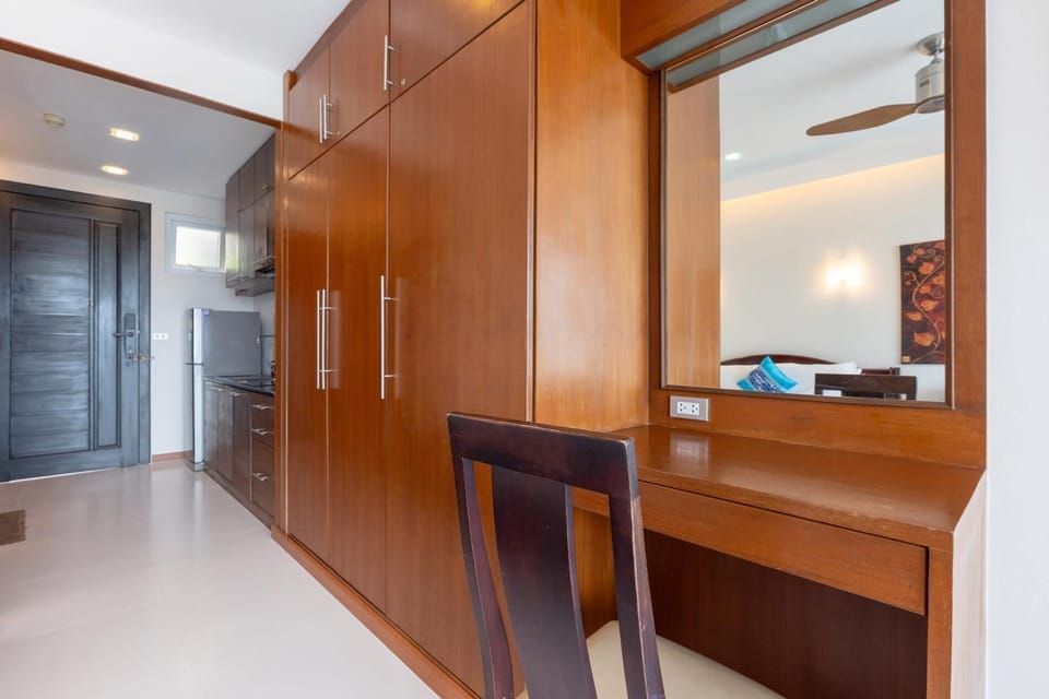 Private apartment with ocean view in Karon (15713)