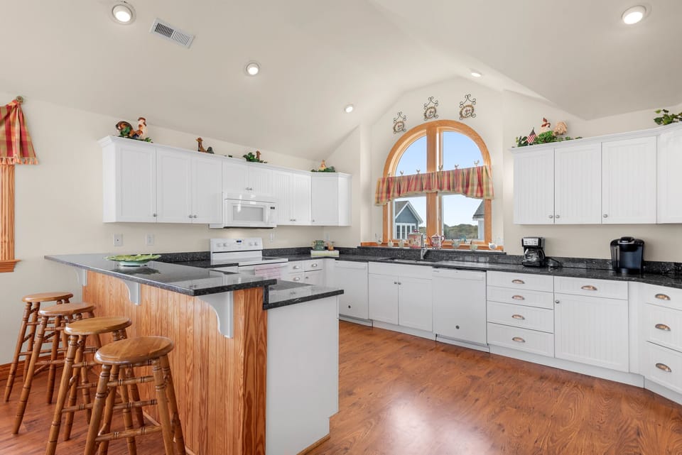 BU17: Daydream Believer | Top Level Kitchen