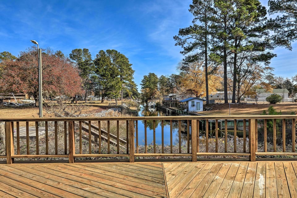 Wraparound Deck | Dawson Creek Views