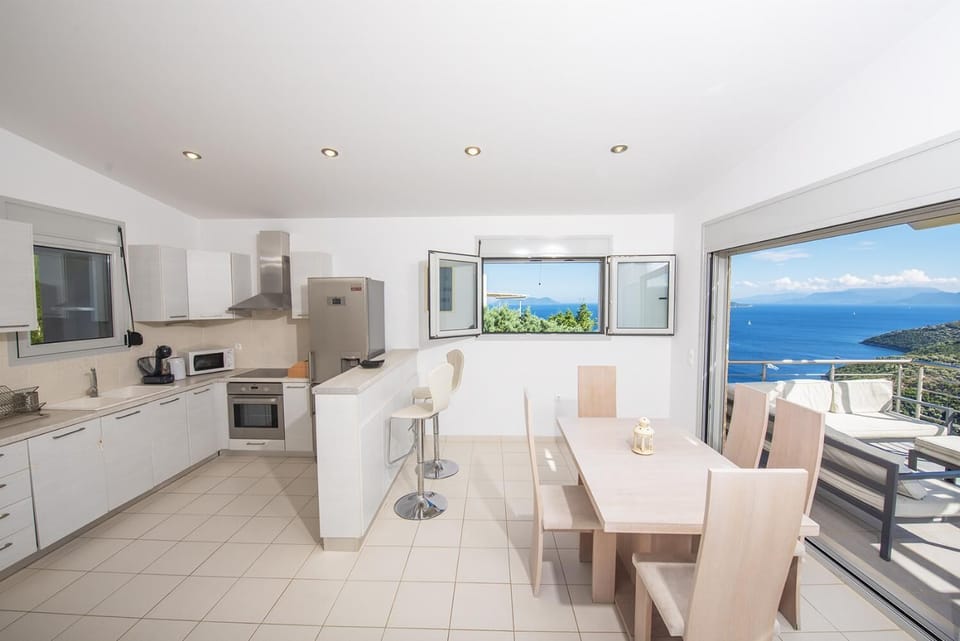 Equipped kitchen